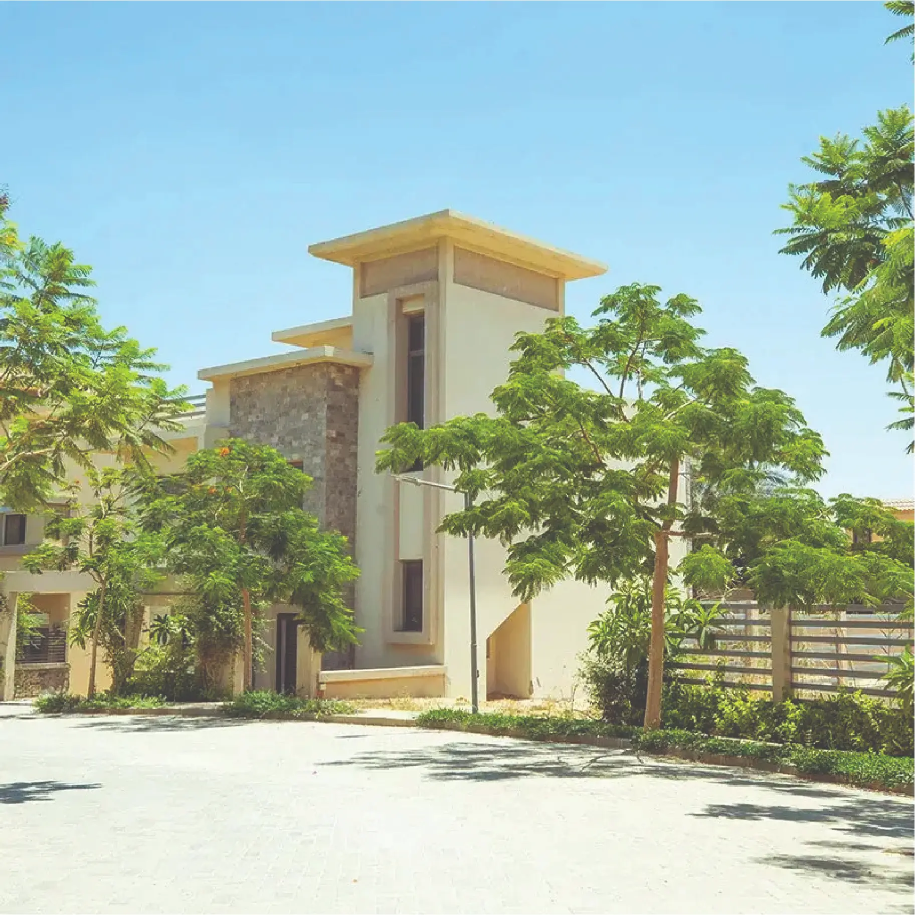 Jubail Compound thumbnail 3